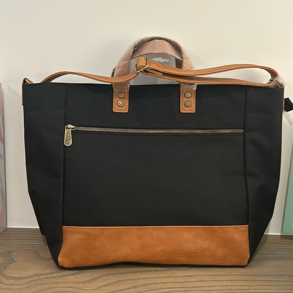 Thirty-One Step Up Tote Black Faux Leather — ✨BRAND NEW✨